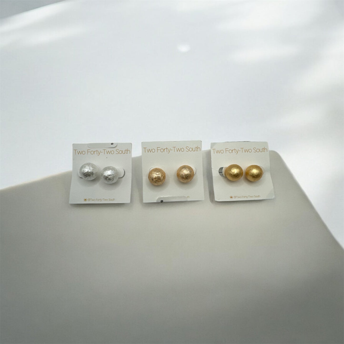 BER215/216: Mache Stud