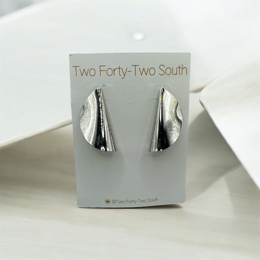 Folded Circle Stud-Silver : OS