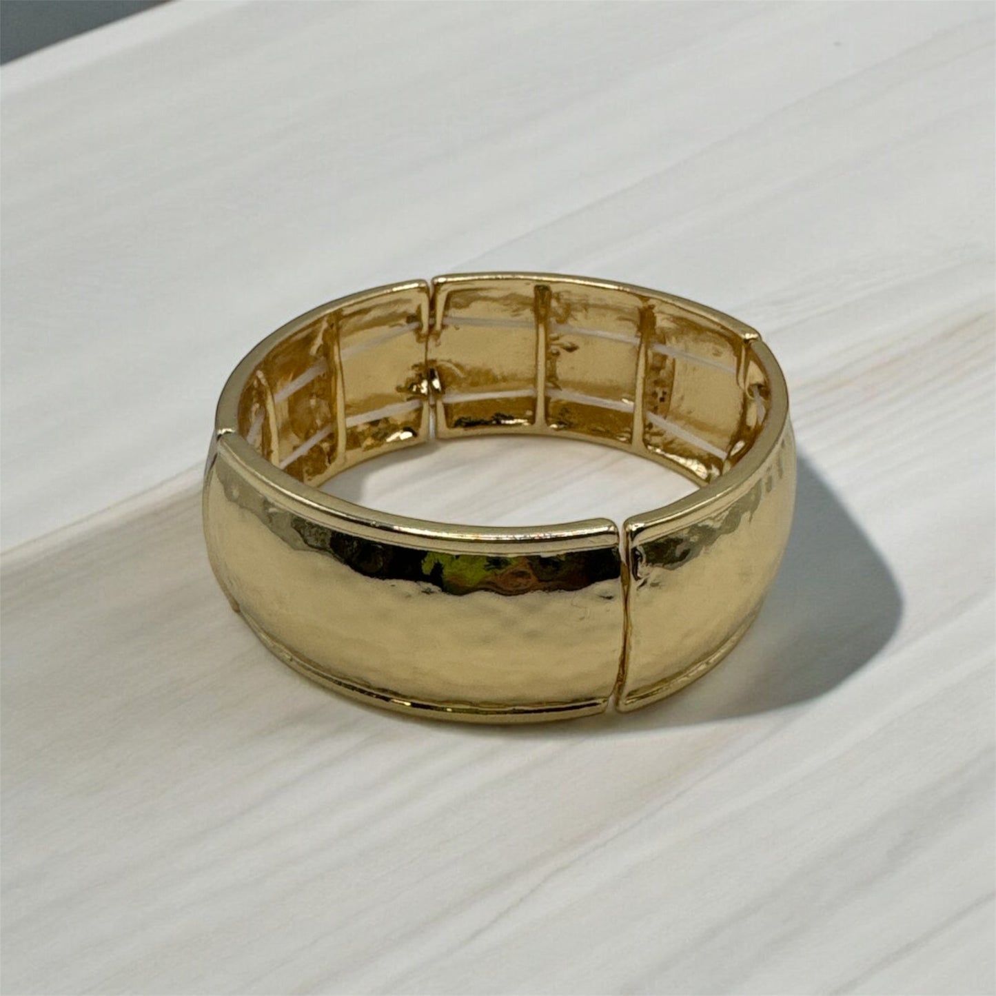 GOLDEN- Tori Hammered Bracelet