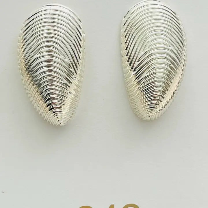 Elongated Mussel Shell Earring