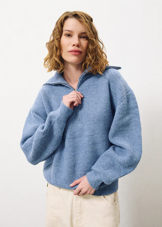 Naemi Bleu Jean Sweater